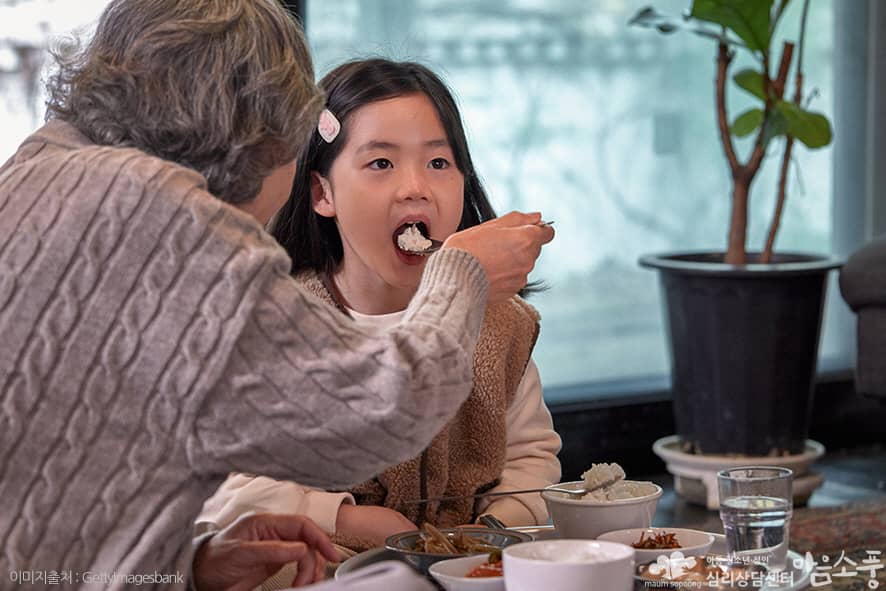 방임하지 않는다고 애착관계 형성이 잘 된 걸까?