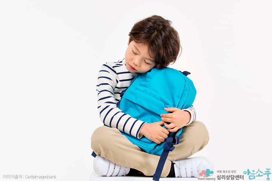 소아우울증의 주요증상인 감정기복, 성적부진