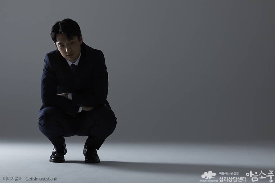 부적응백일몽_과도한공상 속에 사로잡힌 일상